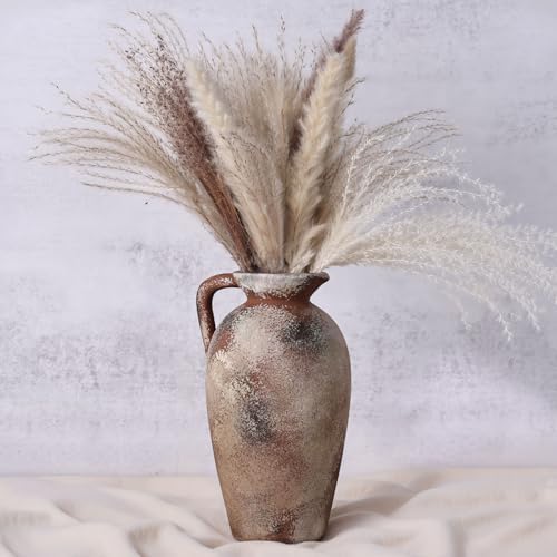 Rustic Farmhouse Vase with Vintage Terracotta Design