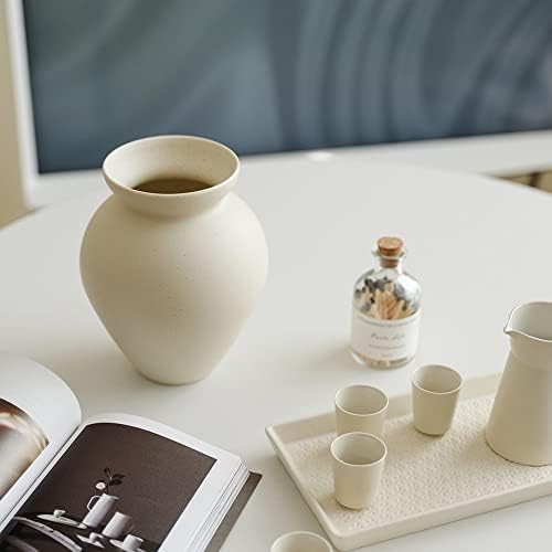 Retro Flower Vase in Coffee Tea Glaze