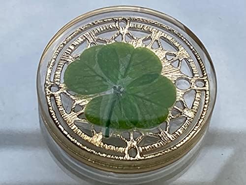 Real Four Leaf Clover Good Luck Pocket Token with Metal Ornament 1