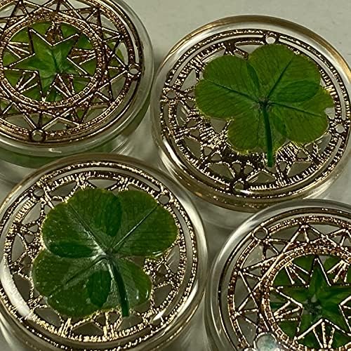 Real Four Leaf Clover Good Luck Pocket Token with Metal Ornament 1