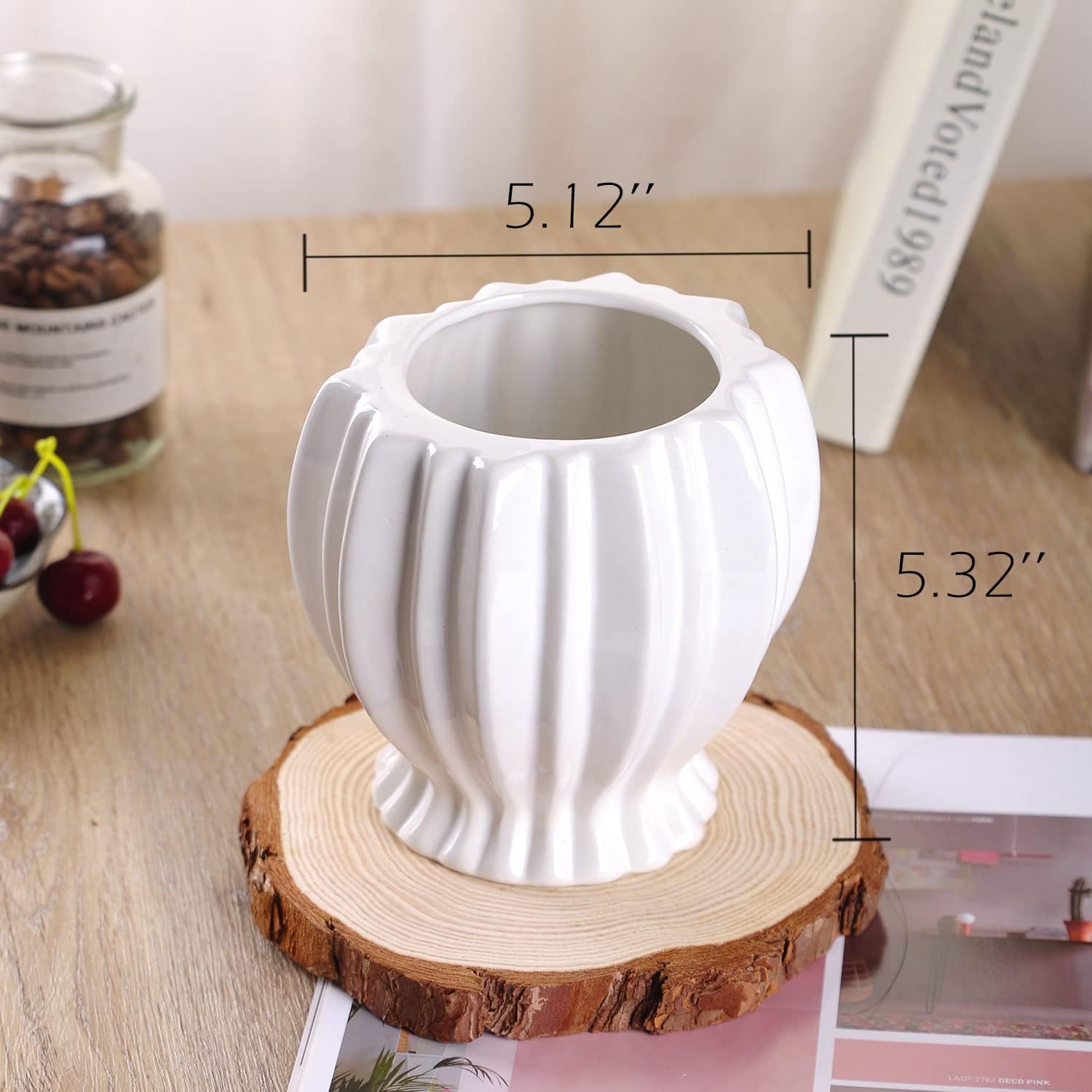 VanEnjoy 6 Inch Modern Ribbed White Ceramic Vase