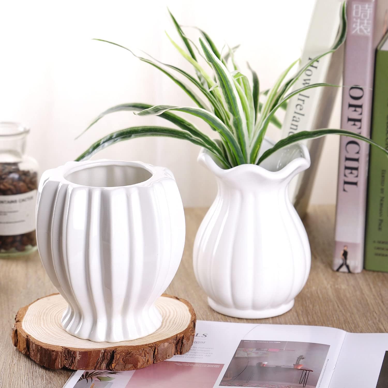 VanEnjoy 6 Inch Modern Ribbed White Ceramic Vase