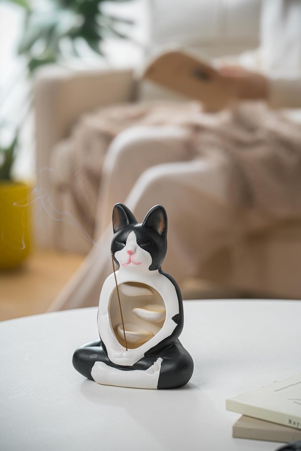 Hand-Painted Ceramic Incense Holder with Cat Design