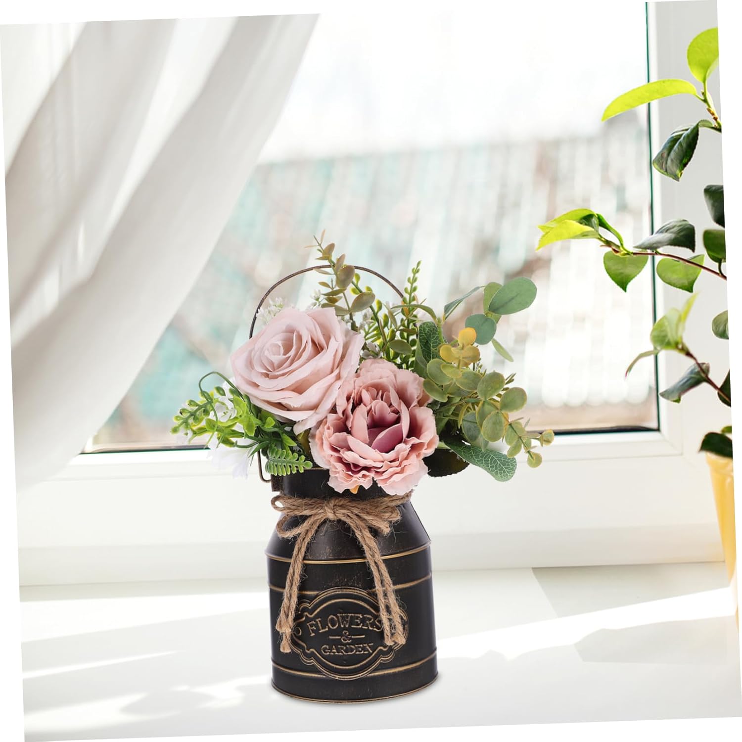 Vintage Iron Flower Display Bucket for Decor