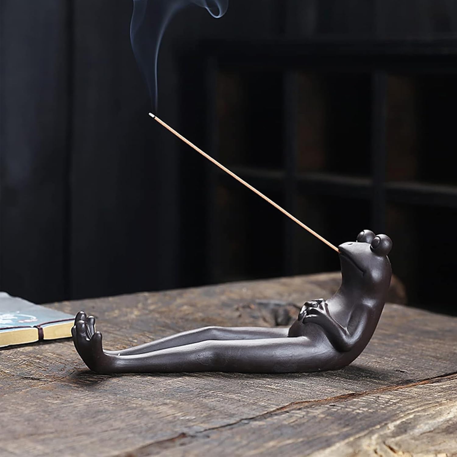 Frog Incense Holder - 45 Sandalwood Sticks Aromatherapy Yoga Meditation Decor
