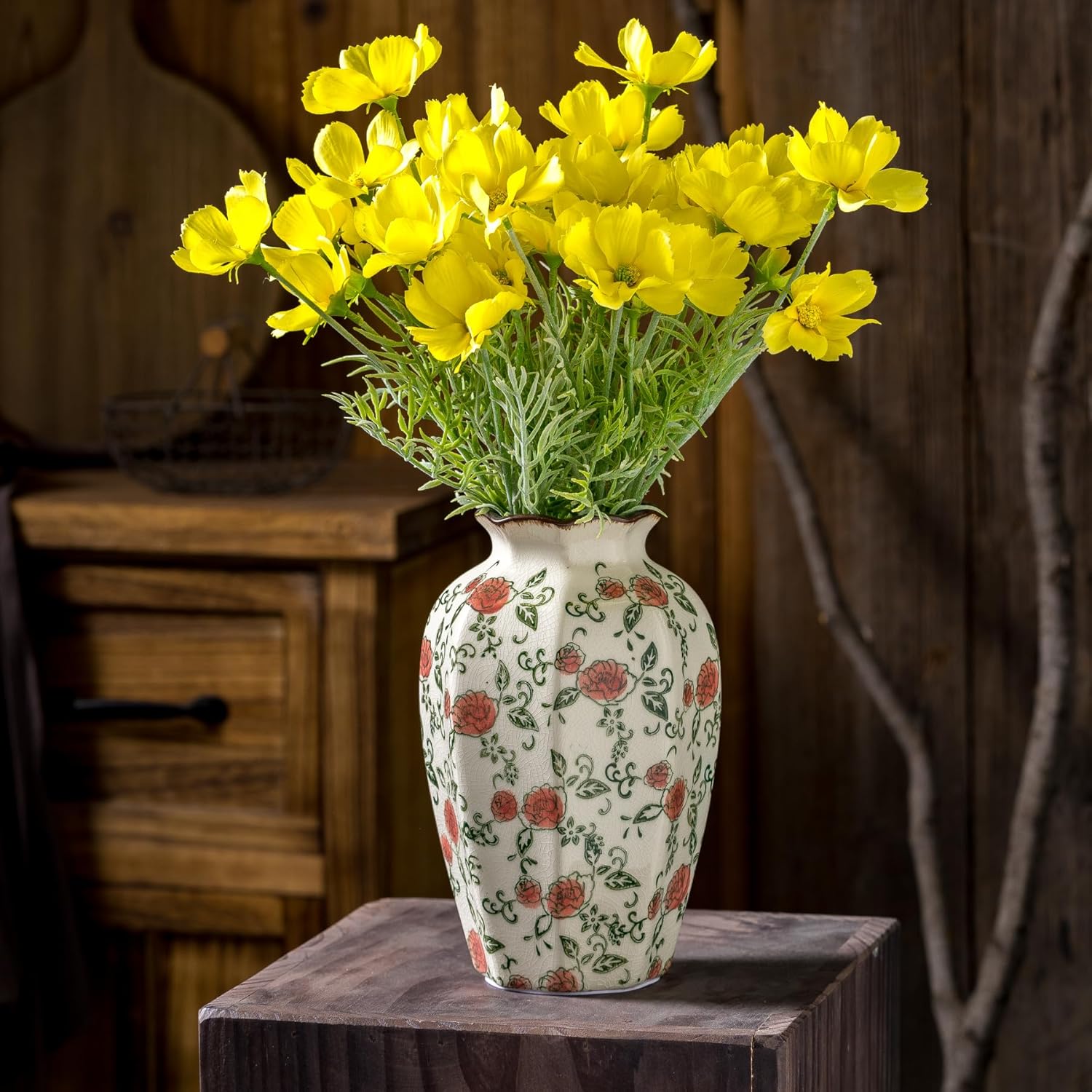 Green And Beige Vintage Octagonal Flower Vase