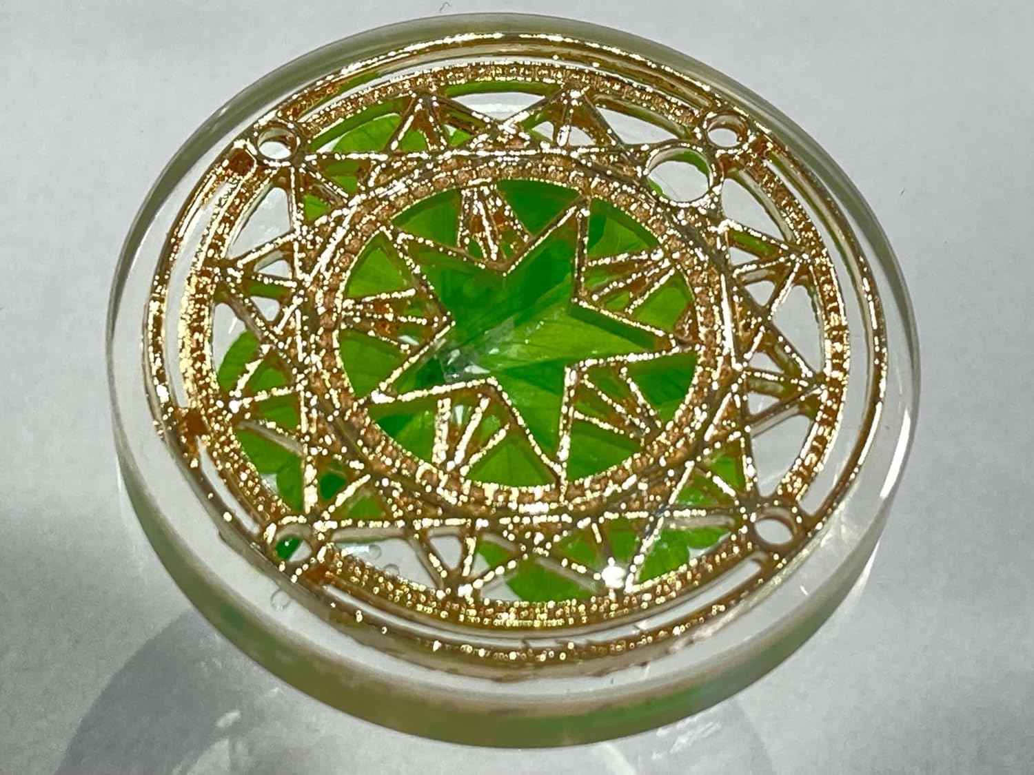 Real Four Leaf Clover Good Luck Pocket Token with Metal Ornament 1