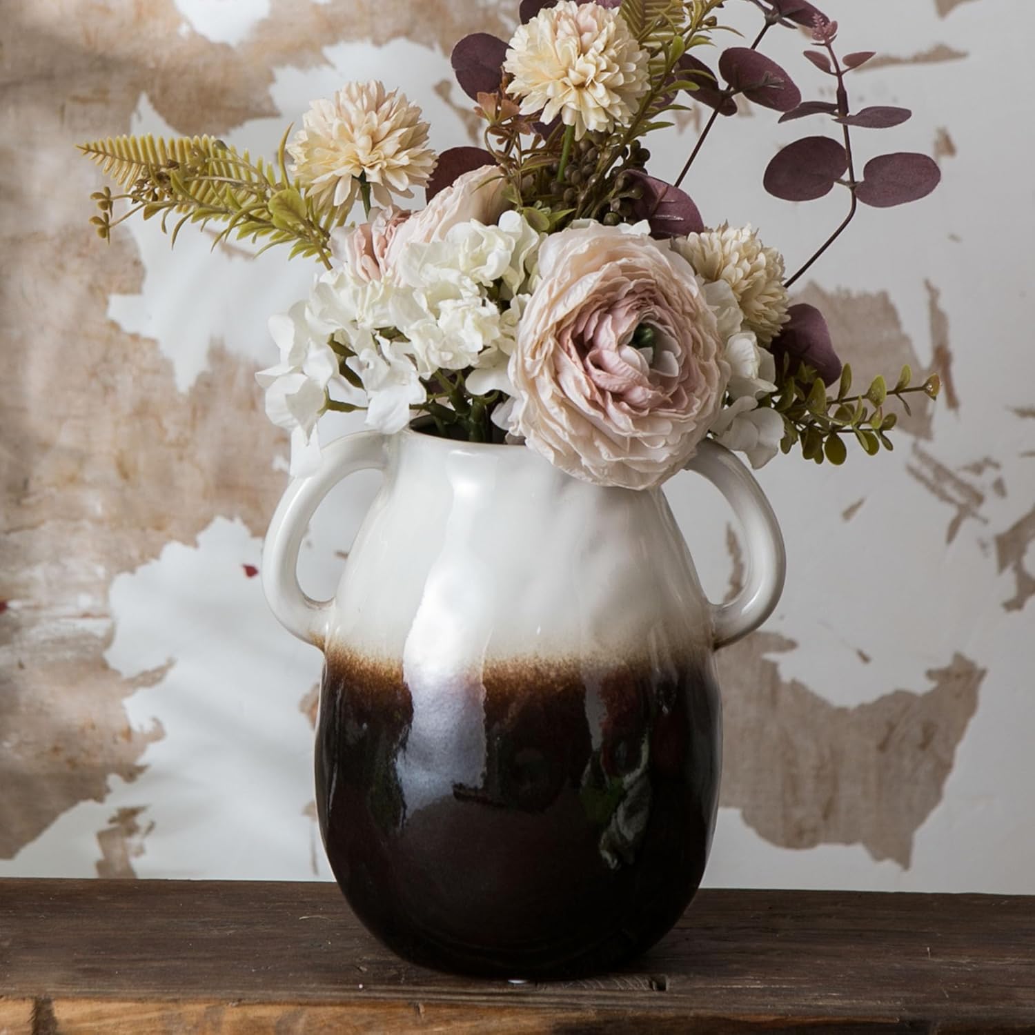 7 Inch White Gradient Ceramic Vase with 2 Handles