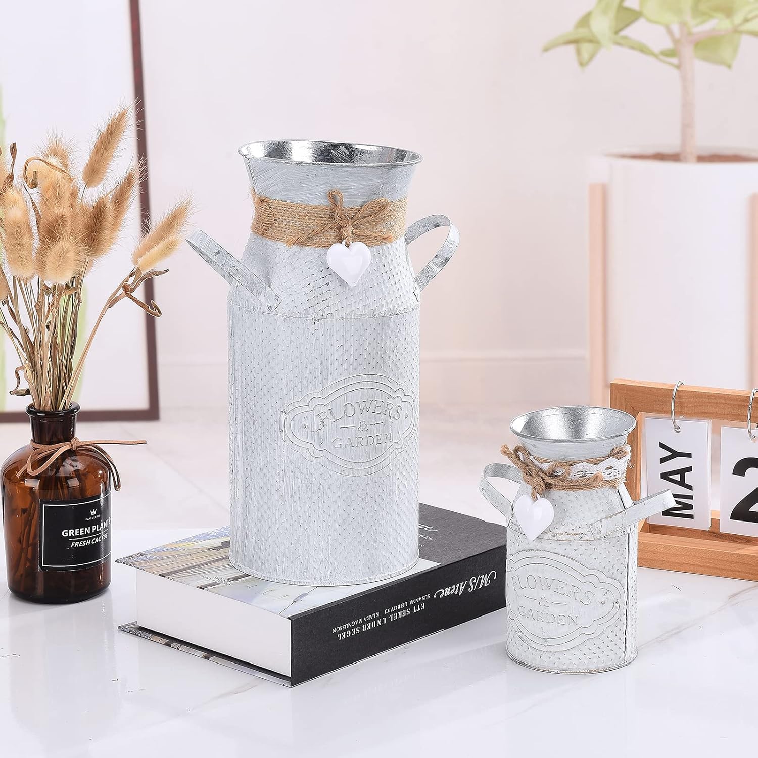 Iron Vase Milk Bottle Rustic Decor Vase for Home Wedding Use